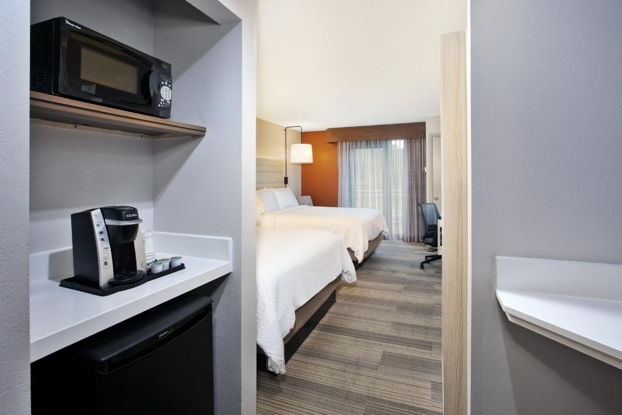 Holiday Inn Express Hotel & Suites Athens By Ihg Exteriör bild