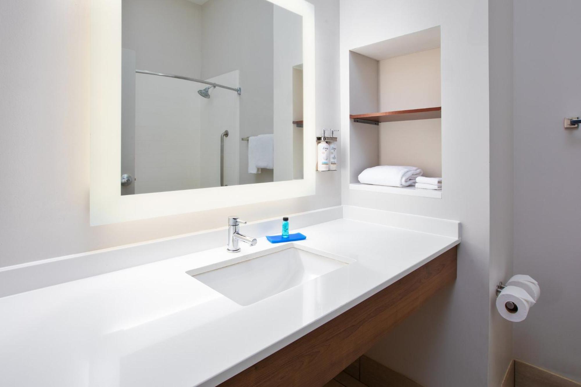 Holiday Inn Express Hotel & Suites Athens By Ihg Exteriör bild